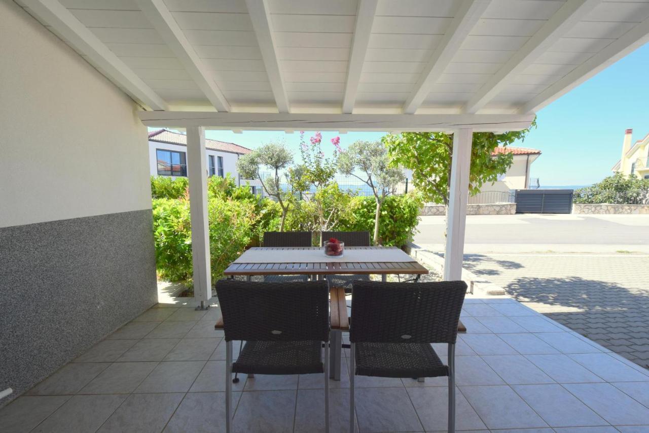 Apartments Marjolovic Njivice Εξωτερικό φωτογραφία