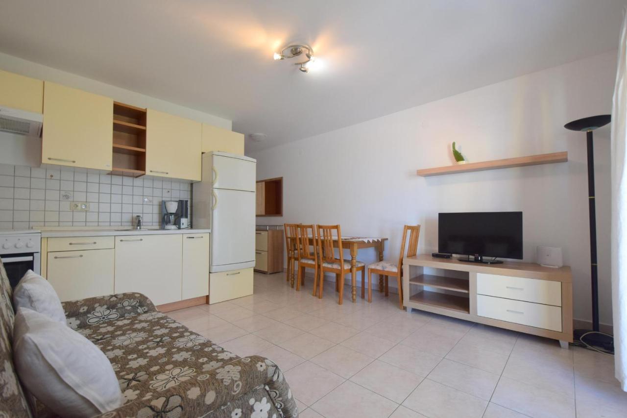 Apartments Marjolovic Njivice Εξωτερικό φωτογραφία